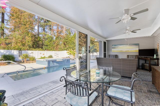 334 Southern Breezes Circle, Murrells Inlet, SC 29576