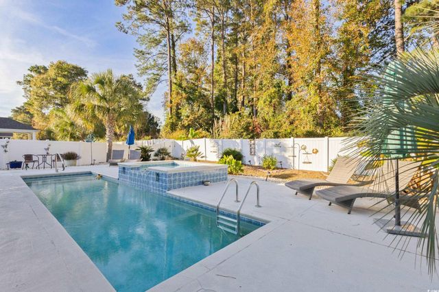 334 Southern Breezes Circle, Murrells Inlet, SC 29576