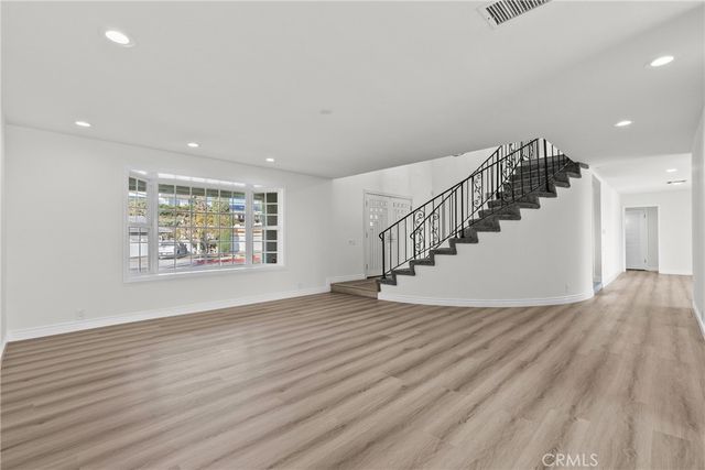 6758 Julie, West Hills, CA 91307