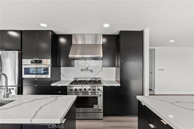 6758 Julie, West Hills, CA 91307