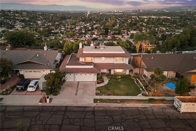 6758 Julie, West Hills, CA 91307