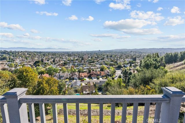 6758 Julie, West Hills, CA 91307
