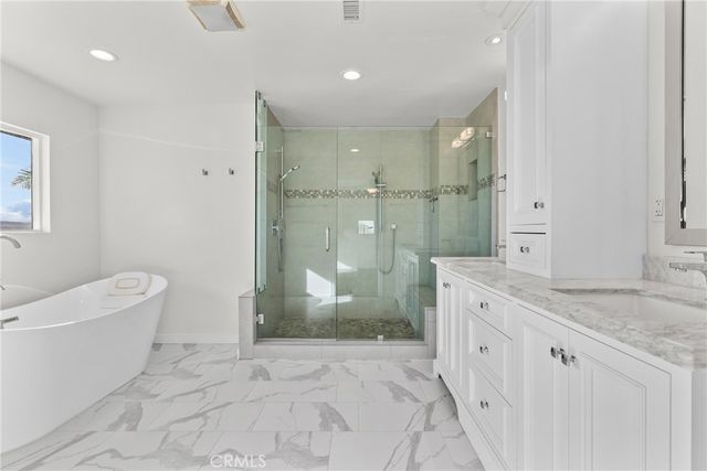 6758 Julie, West Hills, CA 91307
