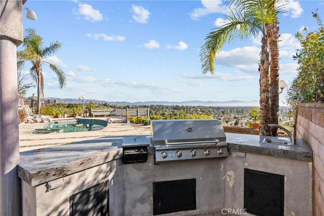 6758 Julie, West Hills, CA 91307