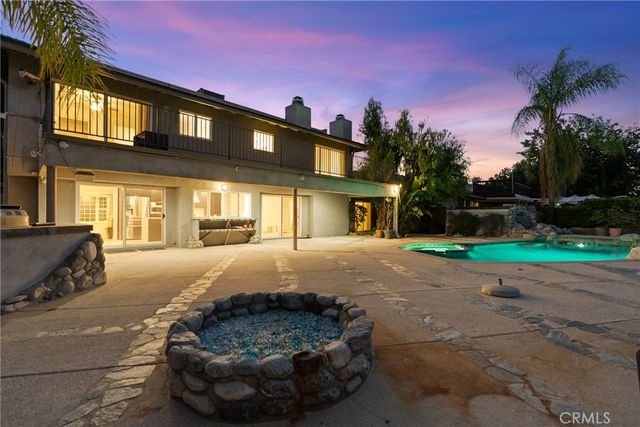 6758 Julie, West Hills, CA 91307