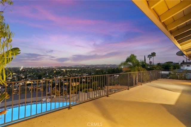 6758 Julie, West Hills, CA 91307