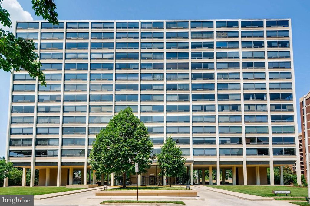 4000 N CHARLES ST #403, Baltimore, MD 21218