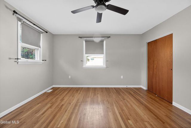 733 Hudson River Road, Halfmoon, NY 12118