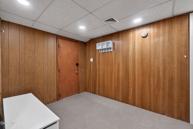 733 Hudson River Road, Halfmoon, NY 12118