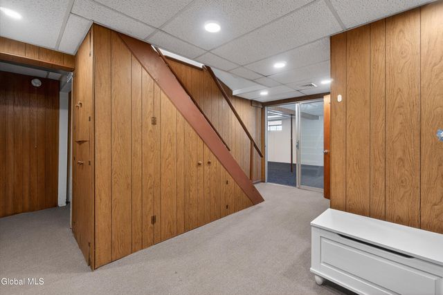 733 Hudson River Road, Halfmoon, NY 12118