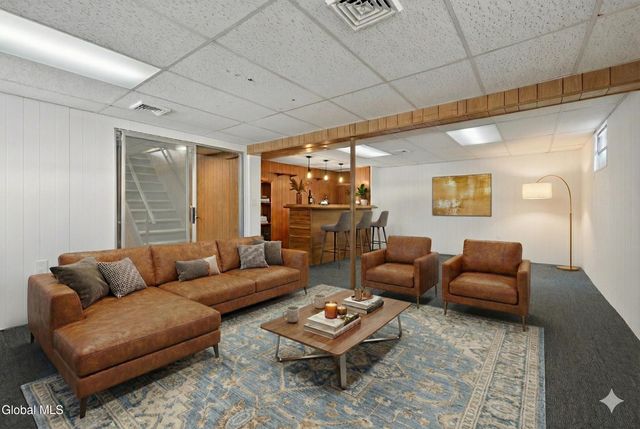 733 Hudson River Road, Halfmoon, NY 12118