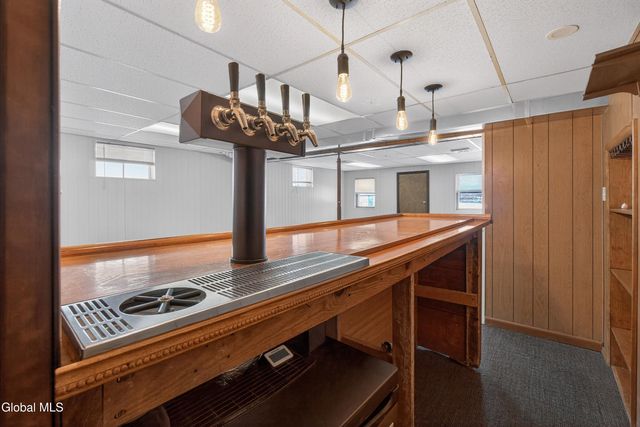 733 Hudson River Road, Halfmoon, NY 12118