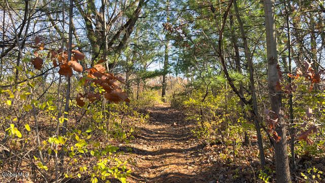 733 Hudson River Road, Halfmoon, NY 12118