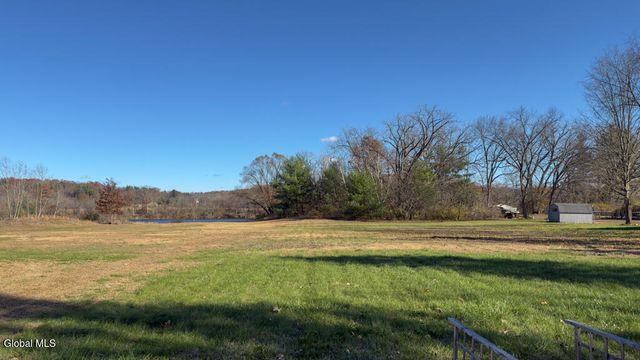 733 Hudson River Road, Halfmoon, NY 12118