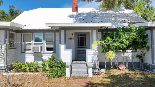 3381 Edgewood Ave., Fort Myers, FL 33916