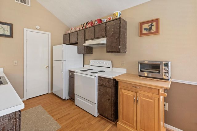 701 Birch Forest, Somerville, TX 77879