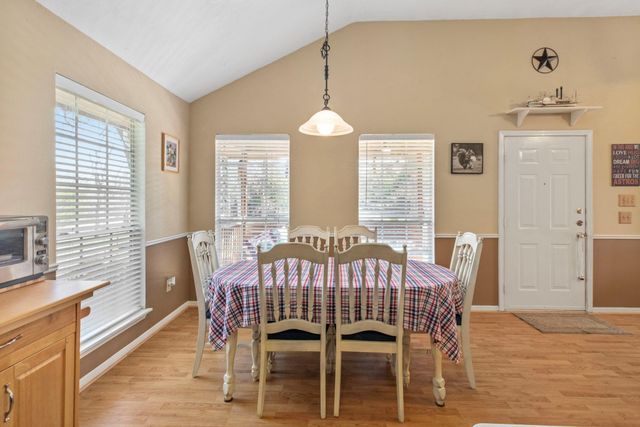 701 Birch Forest, Somerville, TX 77879