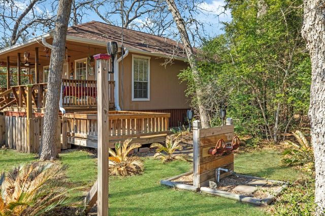 701 Birch Forest, Somerville, TX 77879