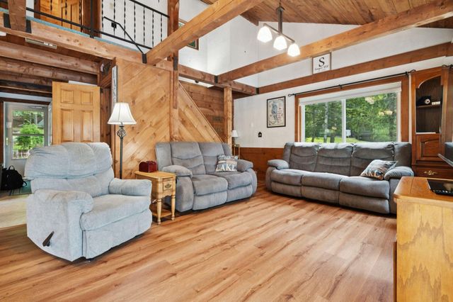 442 Jobs Creek Road, Sunapee, NH 03782