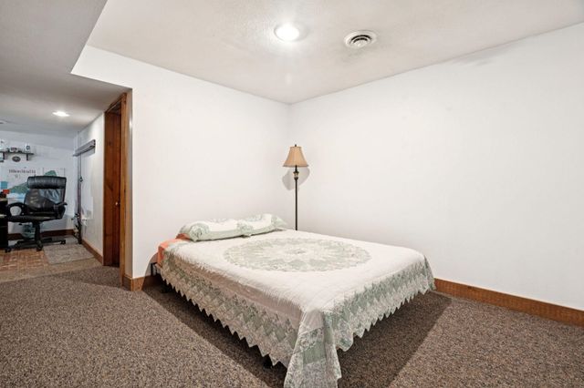 442 Jobs Creek Road, Sunapee, NH 03782