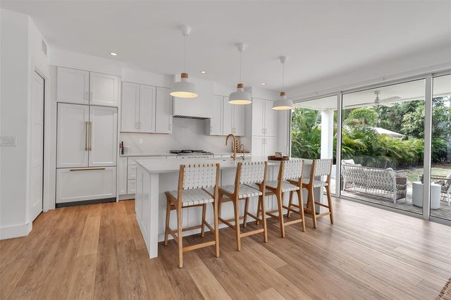 1642 ARLINGTON STREET, Sarasota, FL 34239