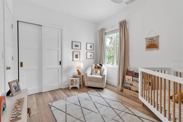 1642 ARLINGTON STREET, Sarasota, FL 34239