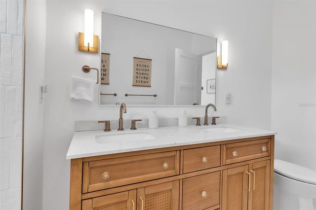 1642 ARLINGTON STREET, Sarasota, FL 34239