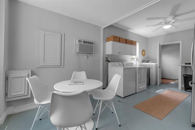 1642 ARLINGTON STREET, Sarasota, FL 34239