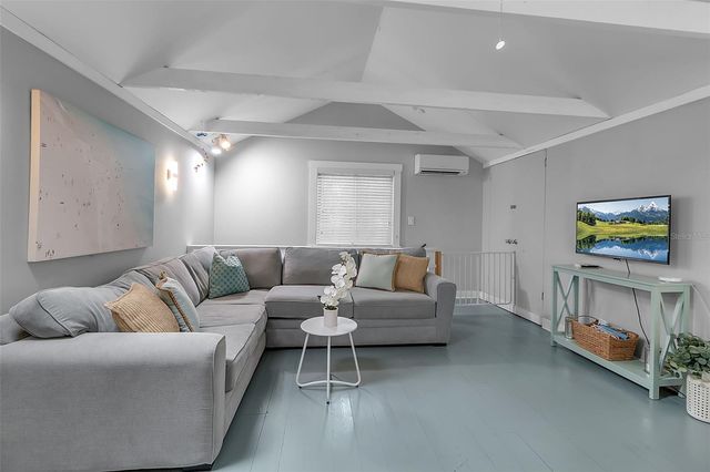 1642 ARLINGTON STREET, Sarasota, FL 34239