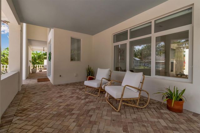 1642 ARLINGTON STREET, Sarasota, FL 34239