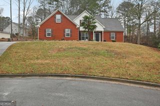 25 Castlehill Court, Covington, GA 30016