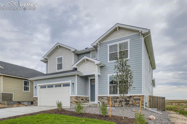 8441 W Dines Boulevard, Colorado Springs, CO 80908