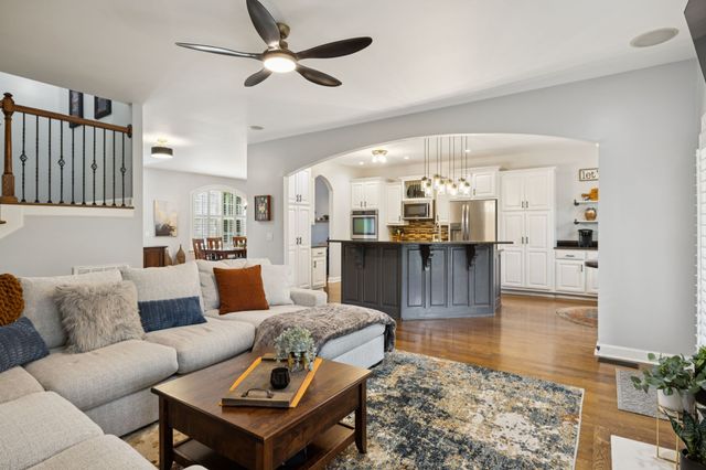 1054 Five Coves Trce, Gallatin, TN 37066