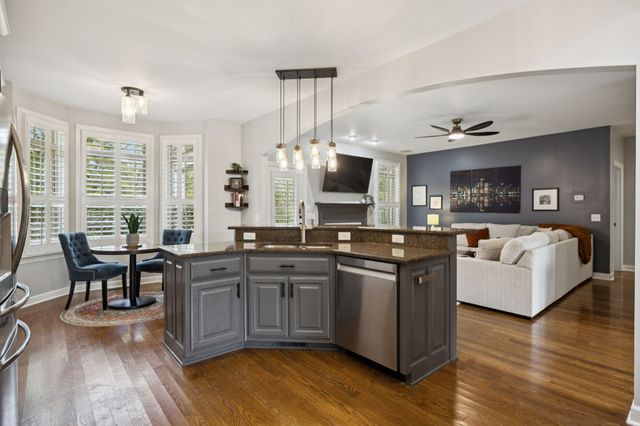 1054 Five Coves Trce, Gallatin, TN 37066