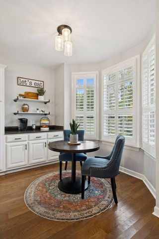 1054 Five Coves Trce, Gallatin, TN 37066