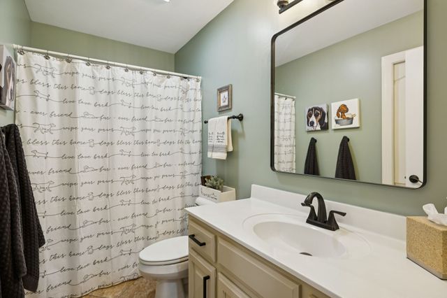 1054 Five Coves Trce, Gallatin, TN 37066