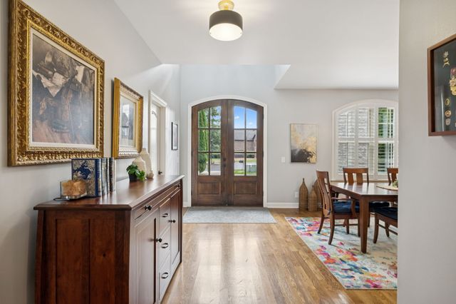 1054 Five Coves Trce, Gallatin, TN 37066