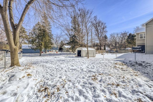 1800 Edward Street, North Saint Paul, MN 55109