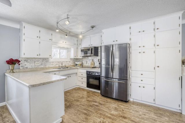 1800 Edward Street, North Saint Paul, MN 55109