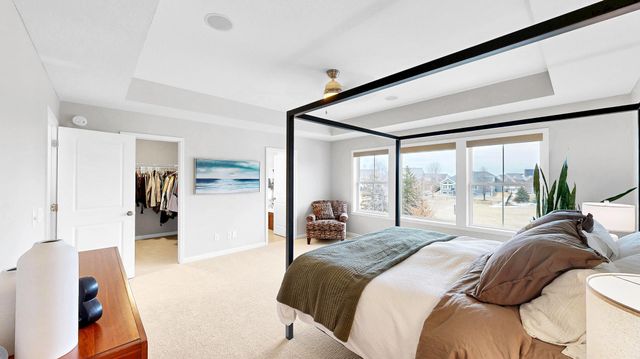 16636 Eagleview Drive, Lakeville, MN 55044