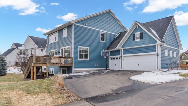 16636 Eagleview Drive, Lakeville, MN 55044