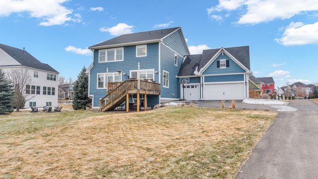 16636 Eagleview Drive, Lakeville, MN 55044