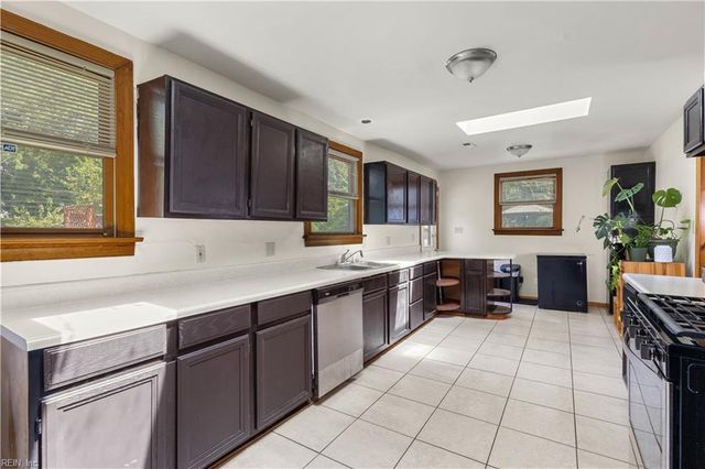 414 Lee ST, Hampton, VA 23669