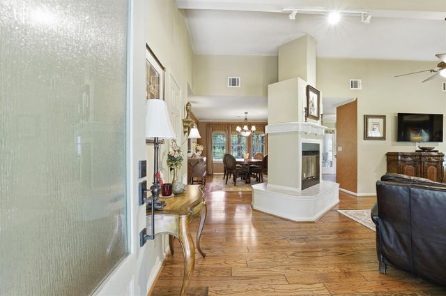 70 Oak Leaf Drive, Huffman, TX 77336