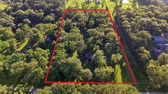 70 Oak Leaf Drive, Huffman, TX 77336