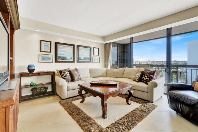 2697 N Ocean Boulevard F-501, Boca Raton, FL 33431