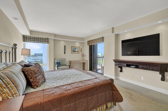 2697 N Ocean Boulevard F-501, Boca Raton, FL 33431