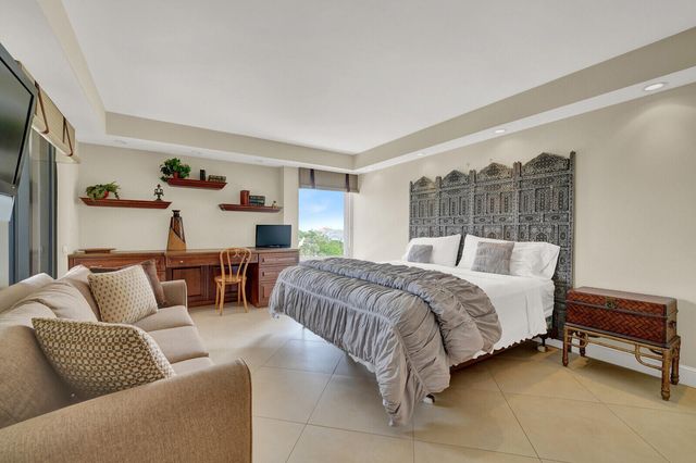 2697 N Ocean Boulevard F-501, Boca Raton, FL 33431