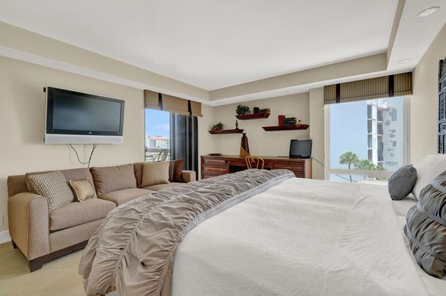 2697 N Ocean Boulevard F-501, Boca Raton, FL 33431