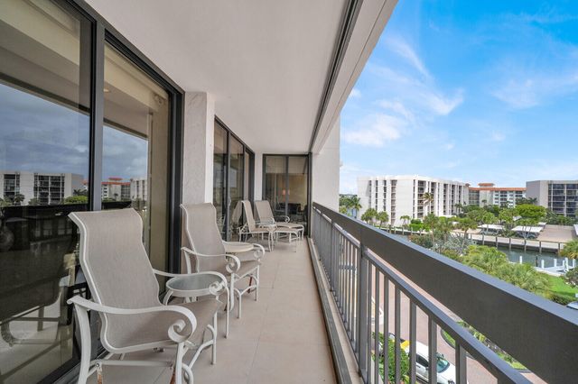 2697 N Ocean Boulevard F-501, Boca Raton, FL 33431